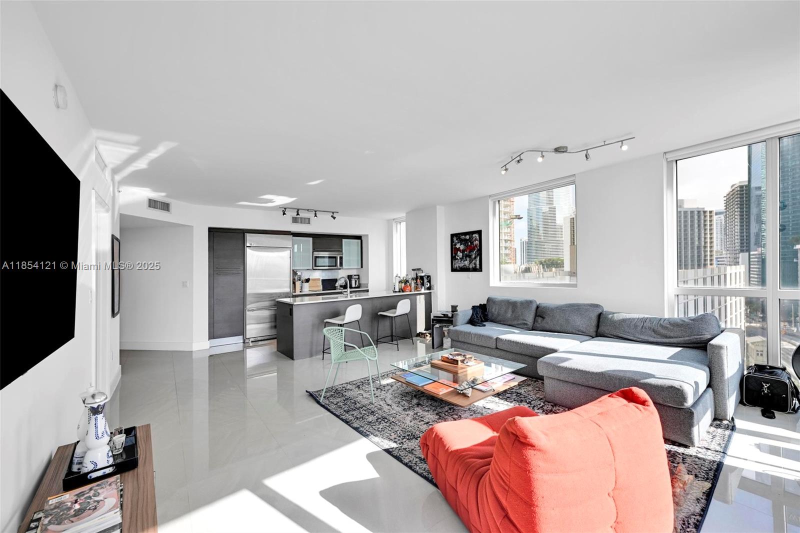 Property photo # 8