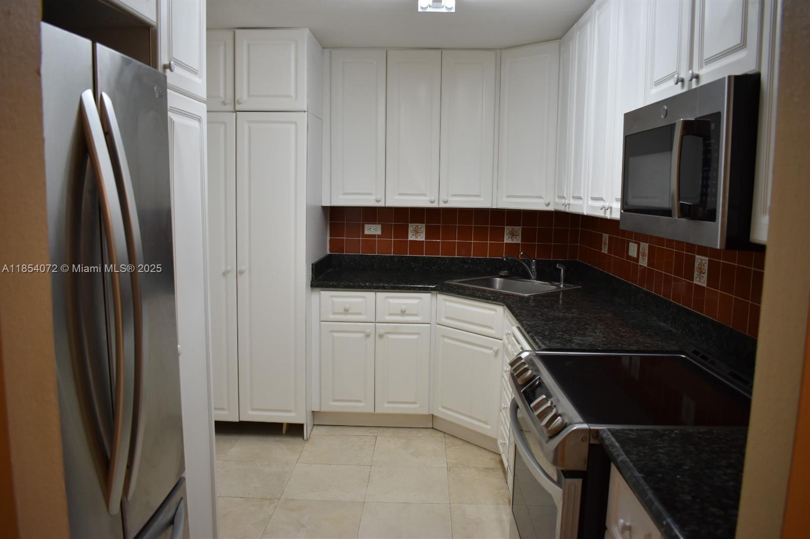 Property photo # 9