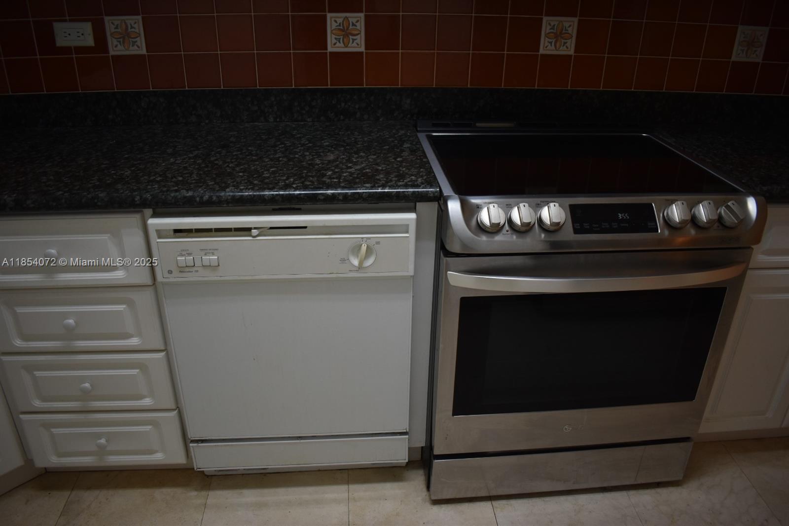 Property photo # 3