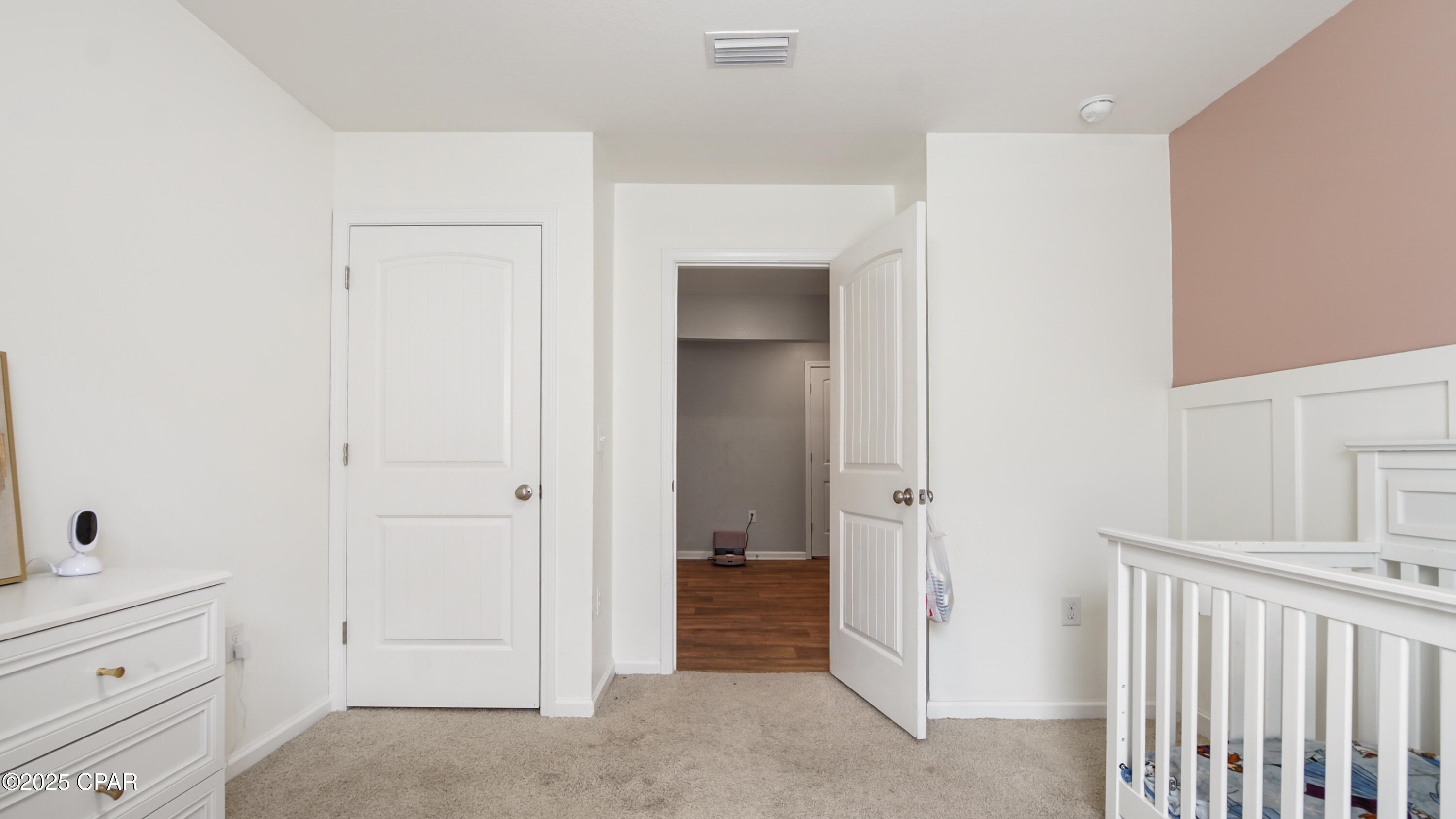Image 15 For 7106 Penn Way