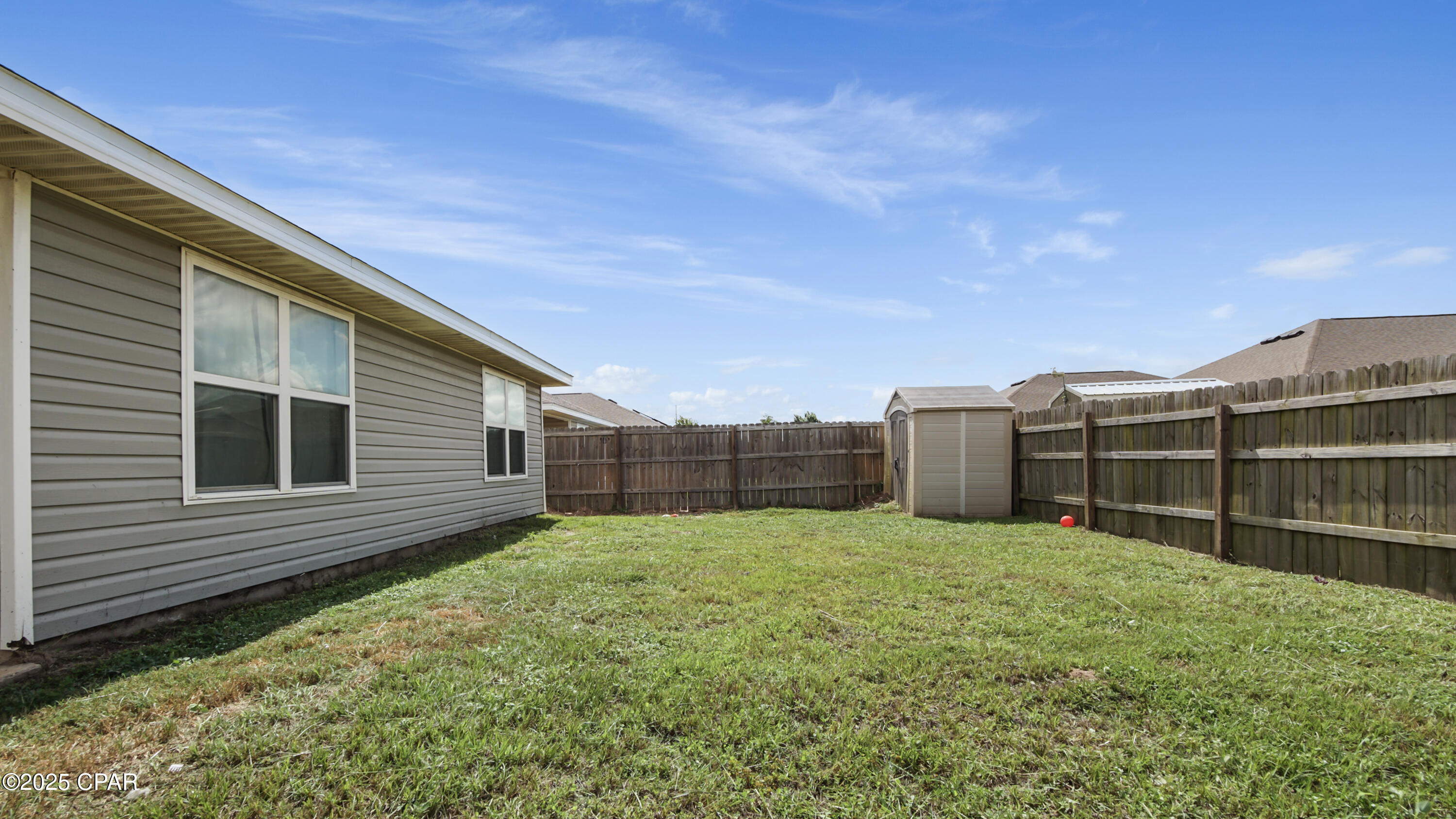 Image 32 For 7106 Penn Way