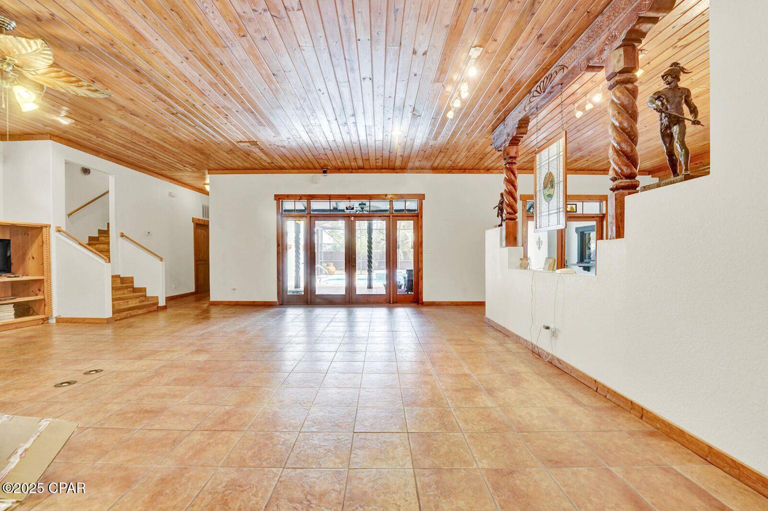 Emkp8tlxjrjfi23nhavzwd  Uex3fwpn2smta8aaj_a