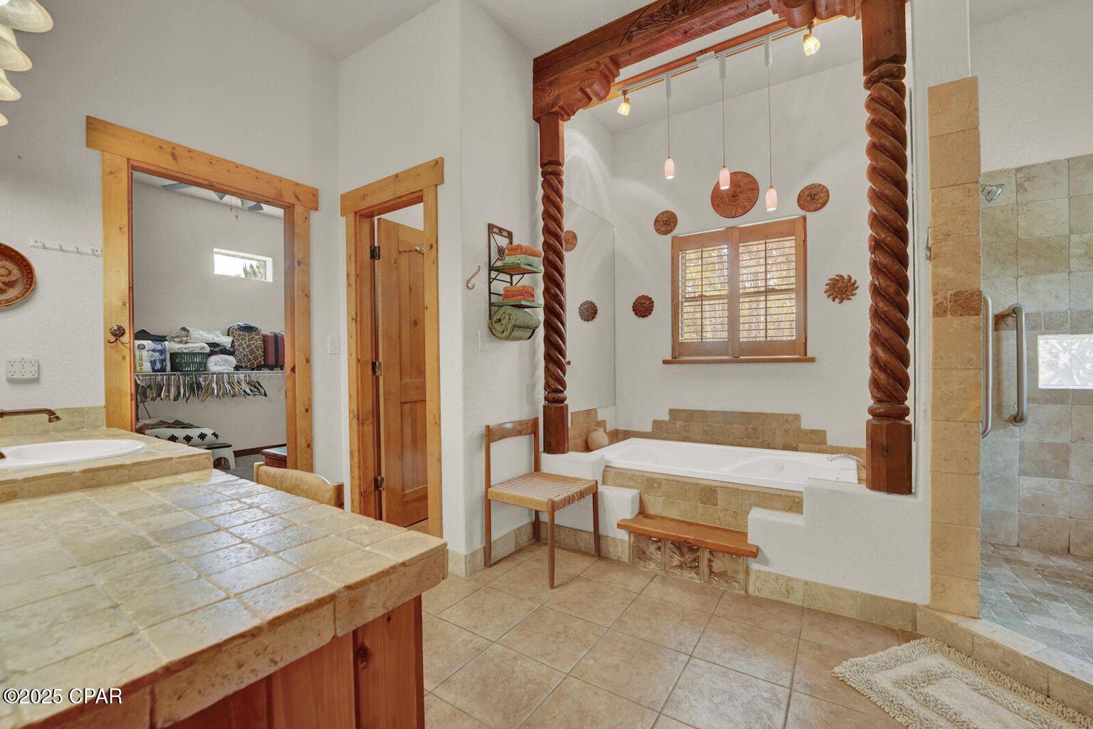 J_hqmyqbpvq3ssiqcr_g7f1wdegev8ngs3_c Zhxs4e