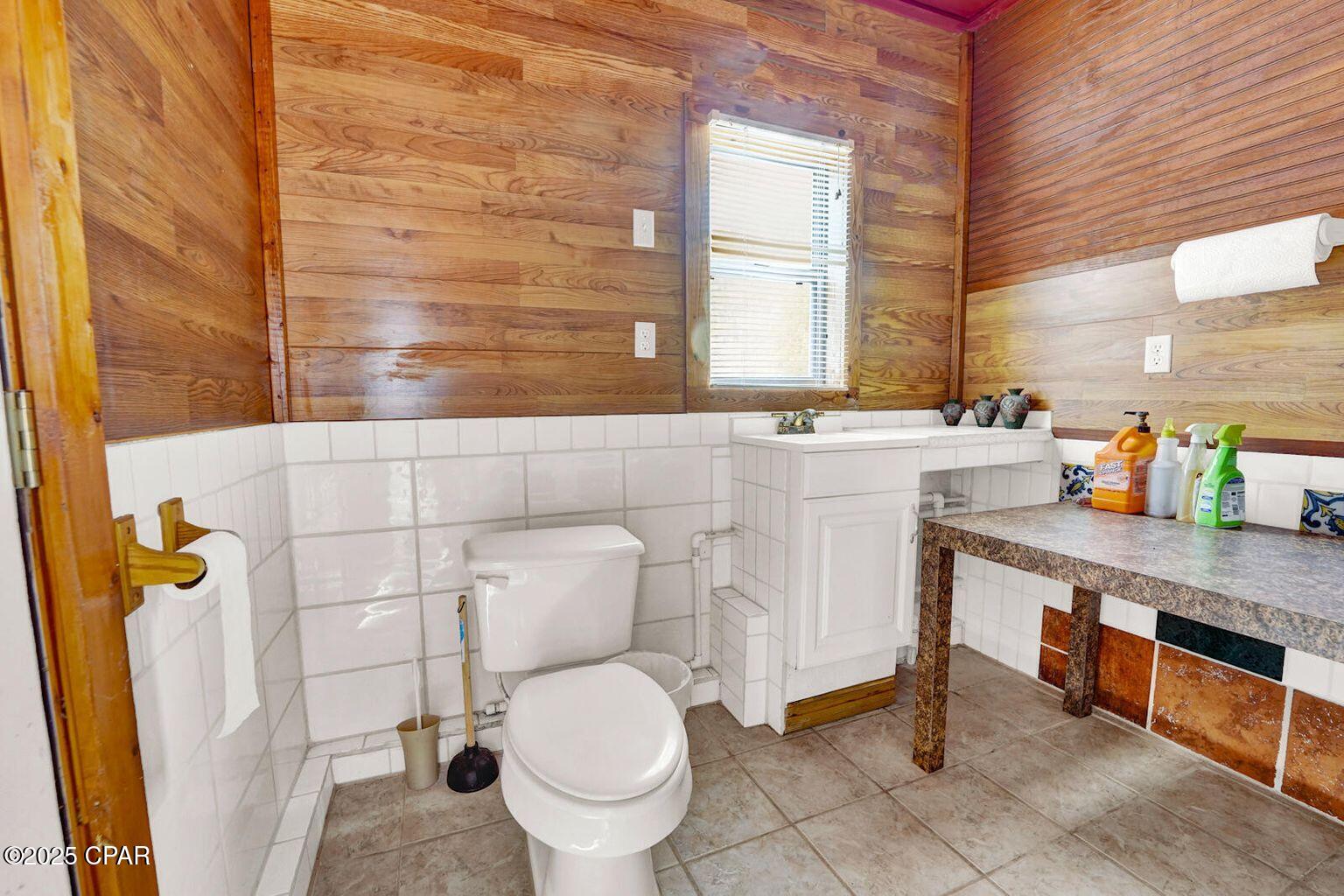 6xl6kmj Cf Xewuv94c7adnqzonqwrbass9f59qn2fo