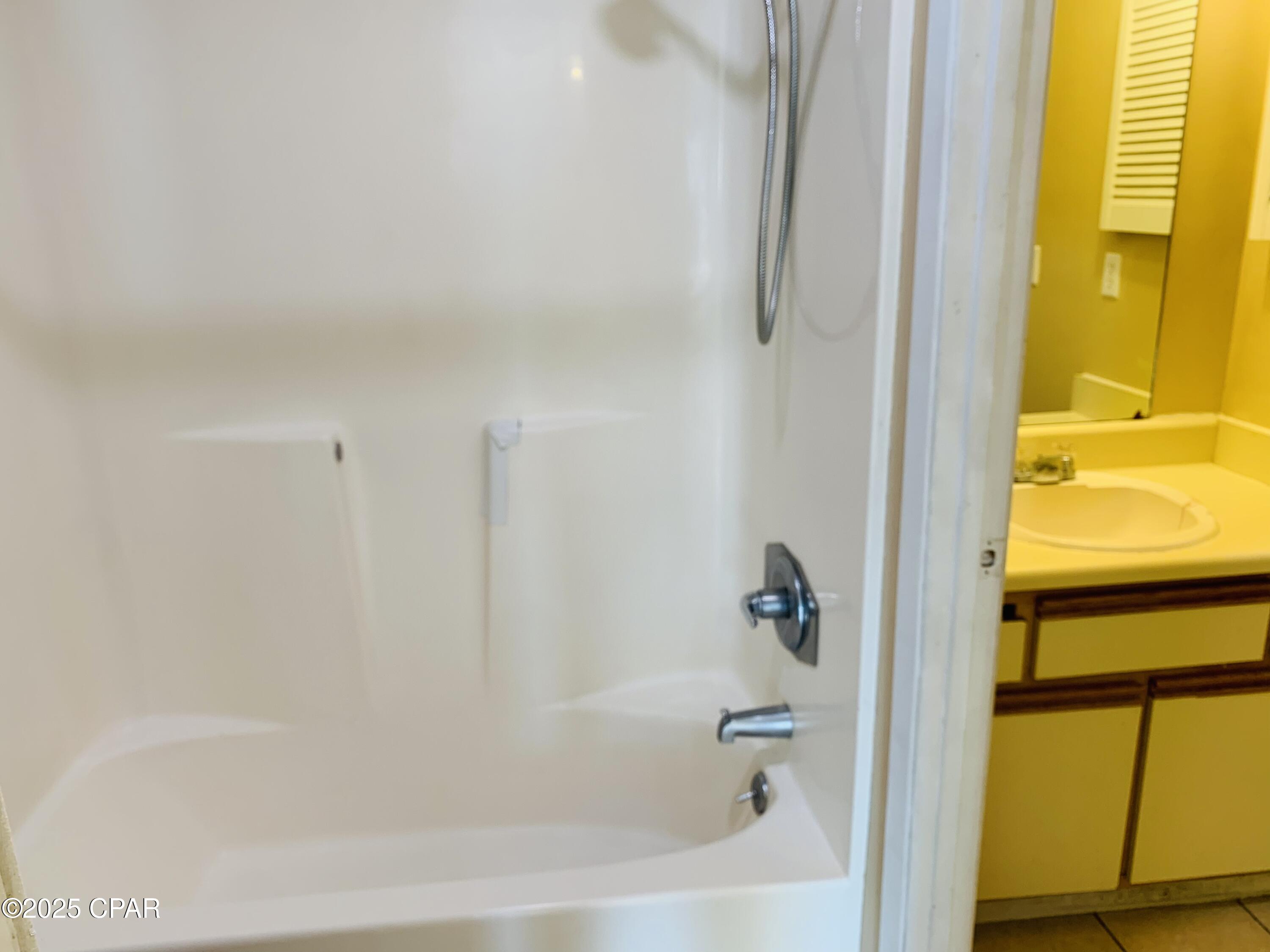 Ltsbqutq0rrimegvcrrdavxdmjio Hsdu2b8kfcz6wi