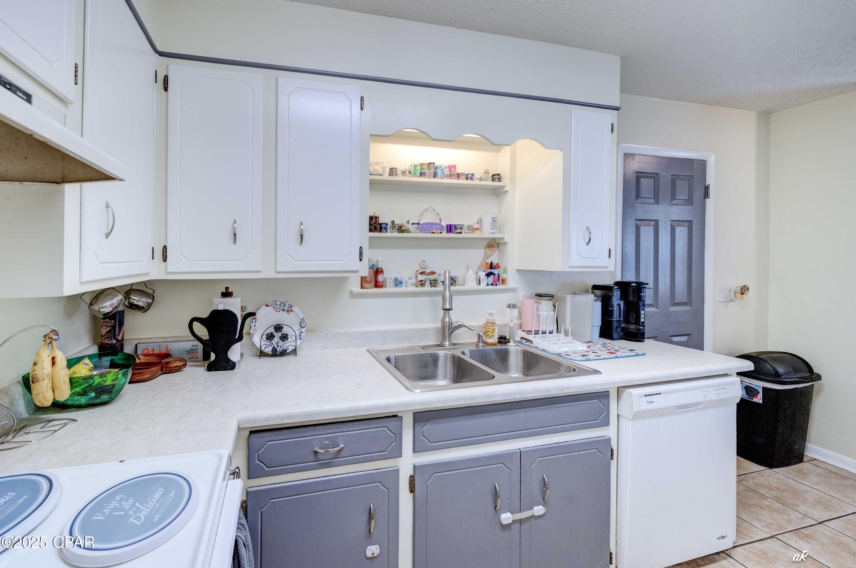 _sueo_pvlzjlobswonyspvfzw09iiya1mxiqlp8jaea