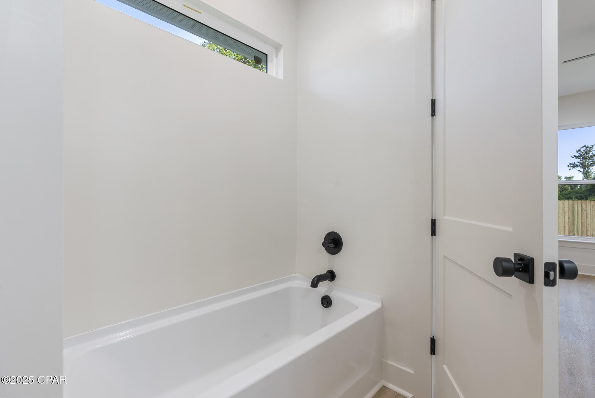 Image 19 For 2010 Norwood Place