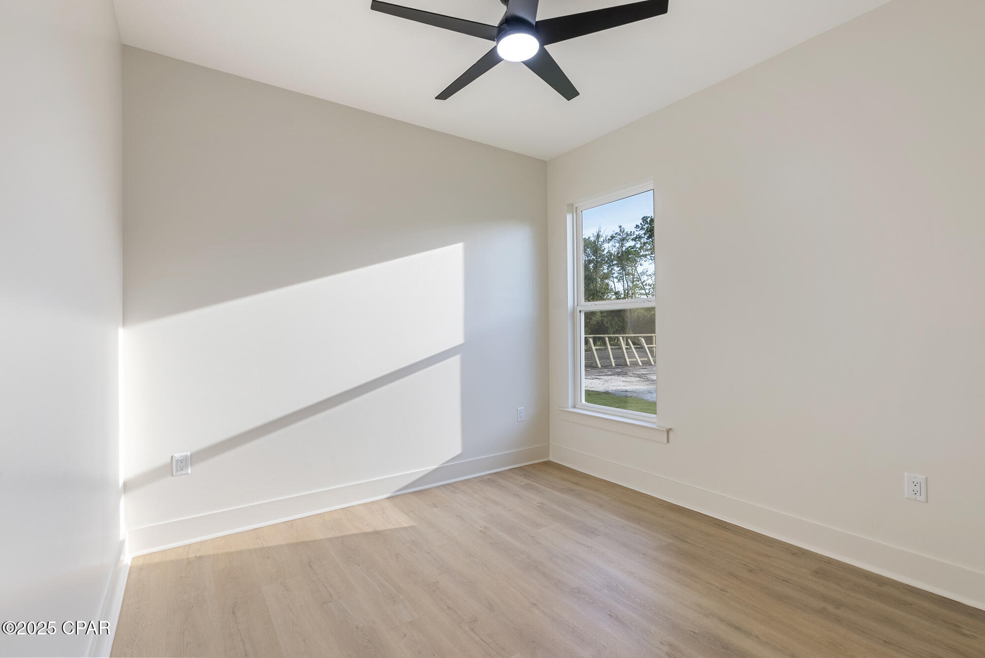 S15tuc_vfyyxjptly9xqh39k 0gzdqg4yhsgy9rh1tm