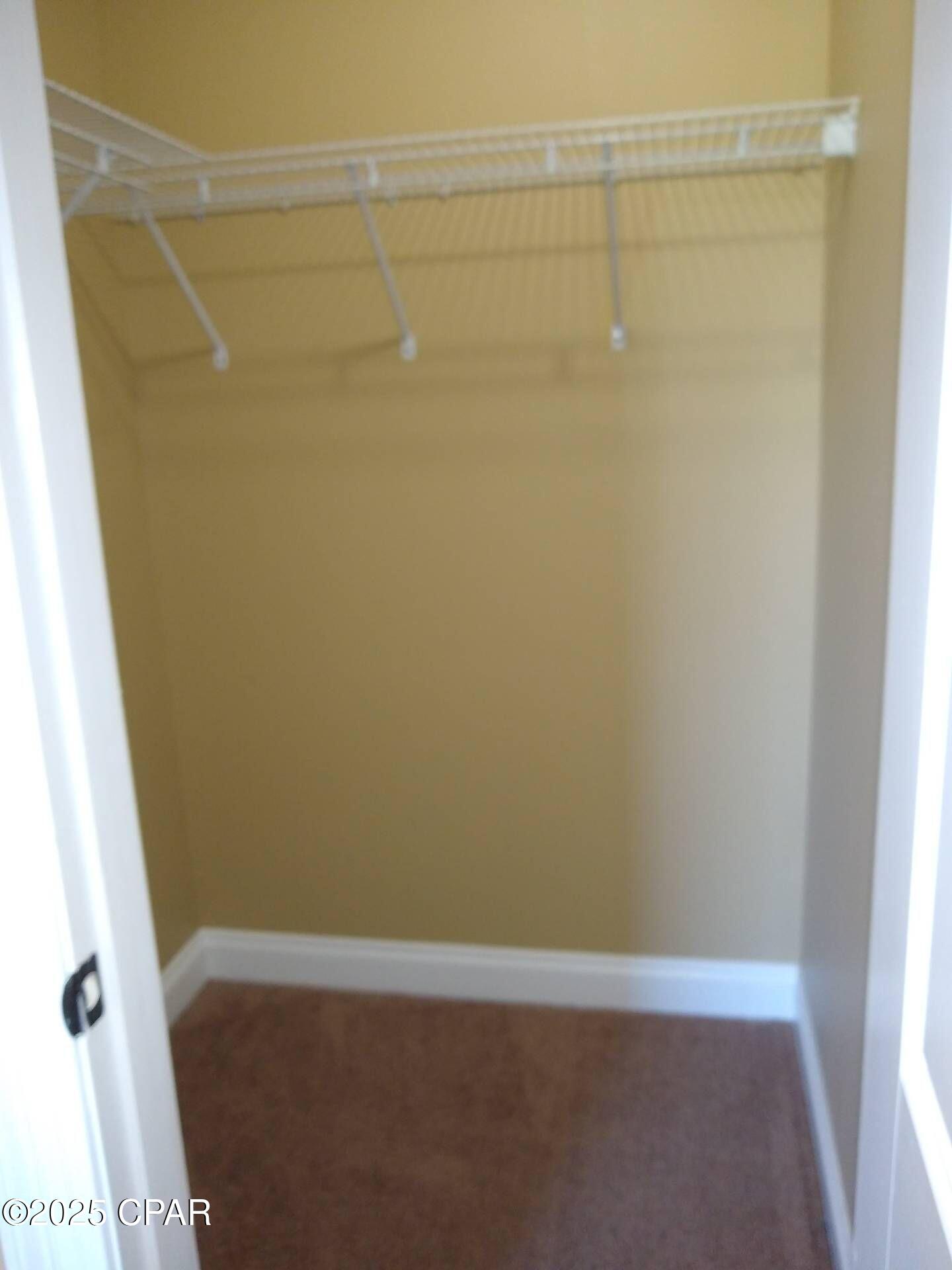  Adu55fzg5ld Ufrkd Kfthlirfkeooro6p69dv1am0