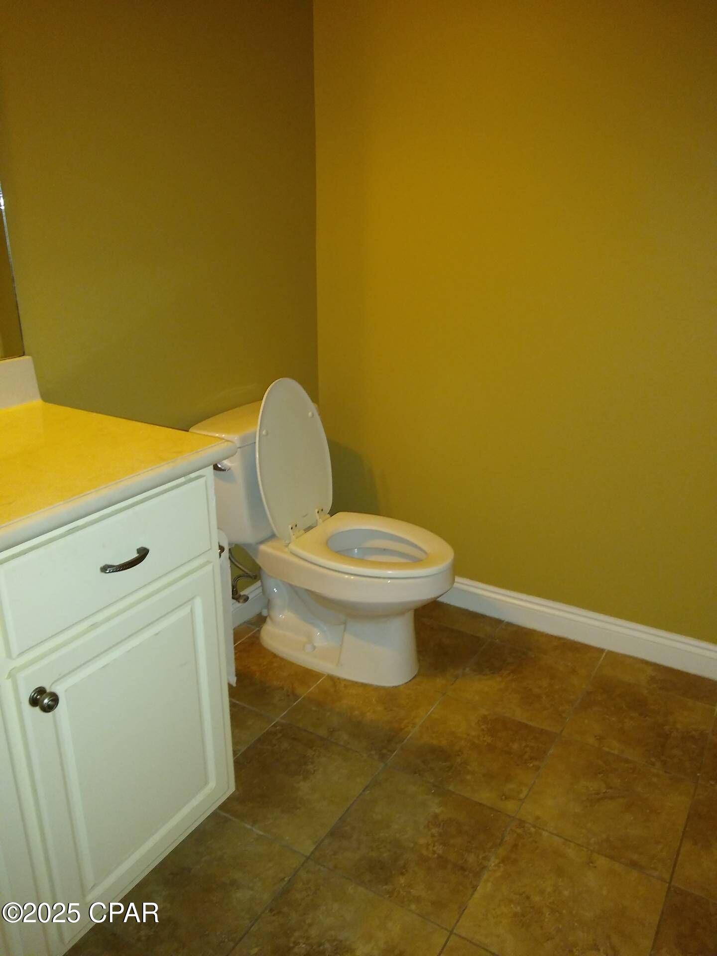 23btdhu8gjjjl_9_fgaqaf_ic_yutccphbza_qiwktq