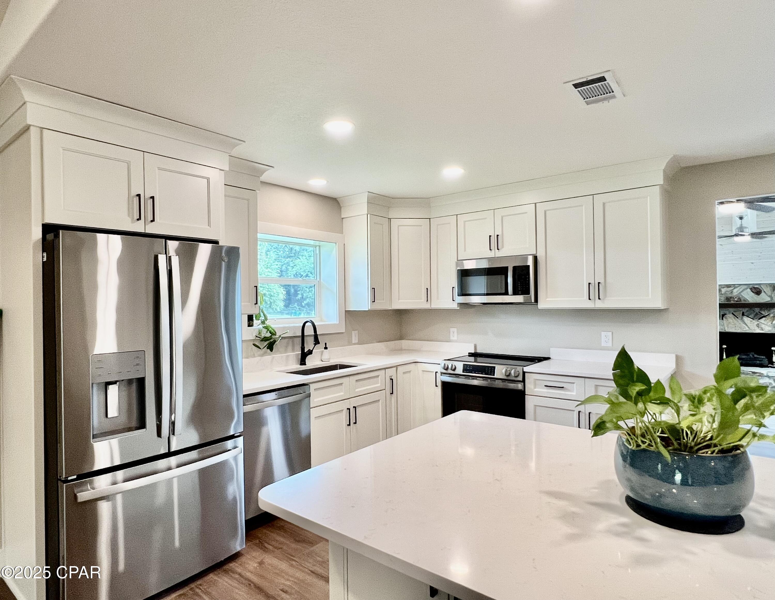 Image 9 For 16 1st Street