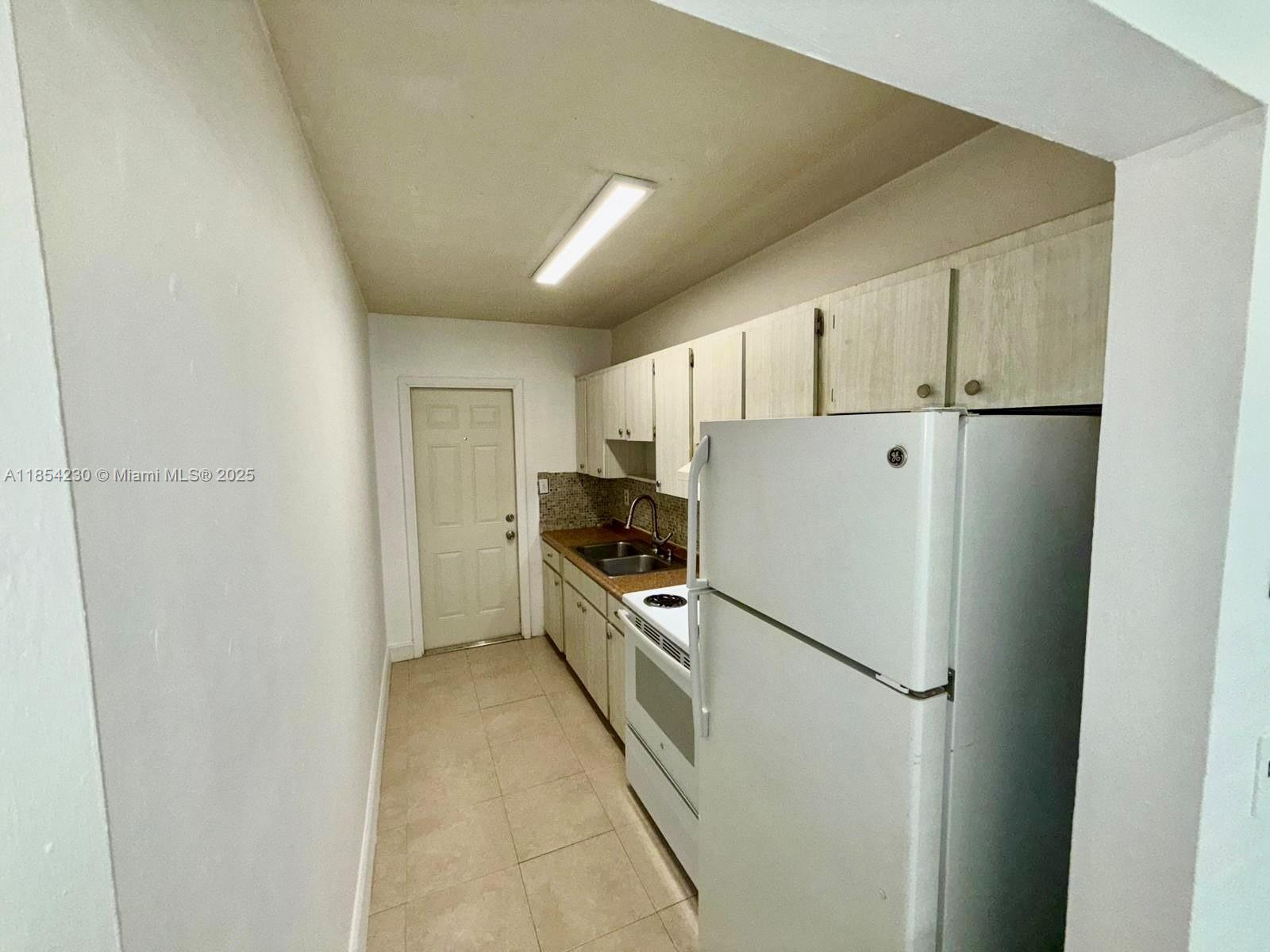 Property photo # 8