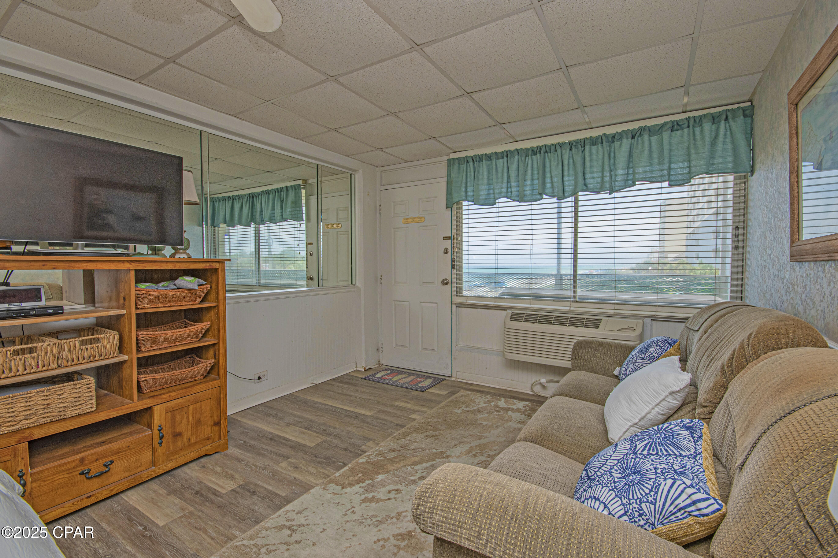 Image 16 For 14401 Front Beach Rd Road 209