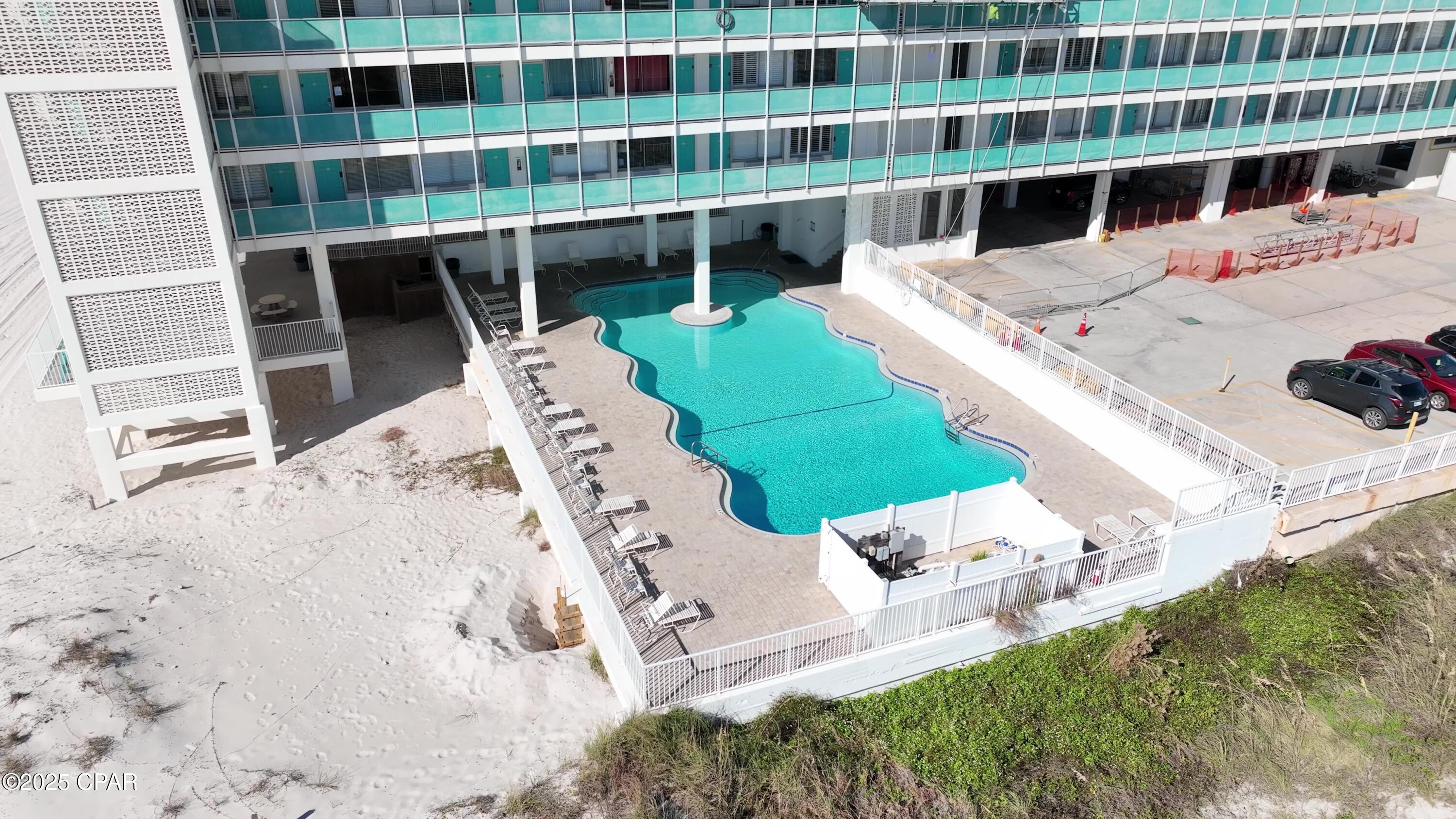 8wdz0amaae4_slhjbfb2rzjgonoefde7zk3zefkojiu