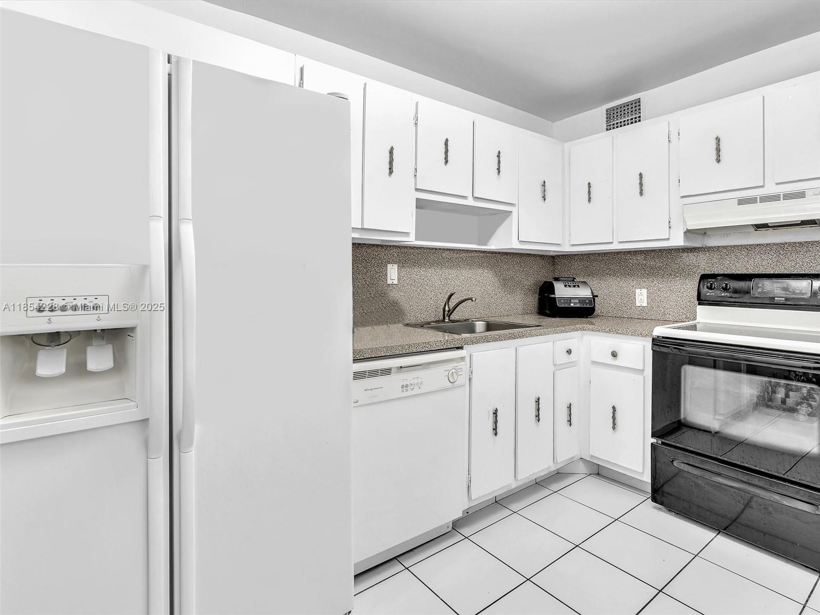 Property photo # 8
