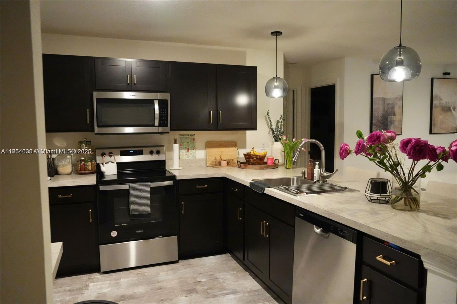 Property photo # 5