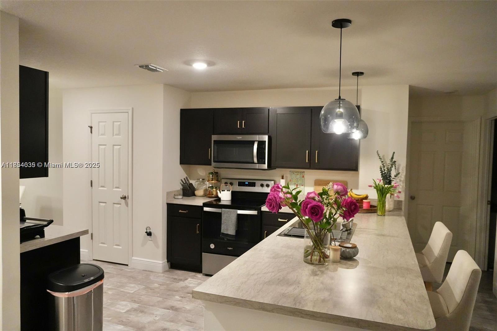 Property photo # 8
