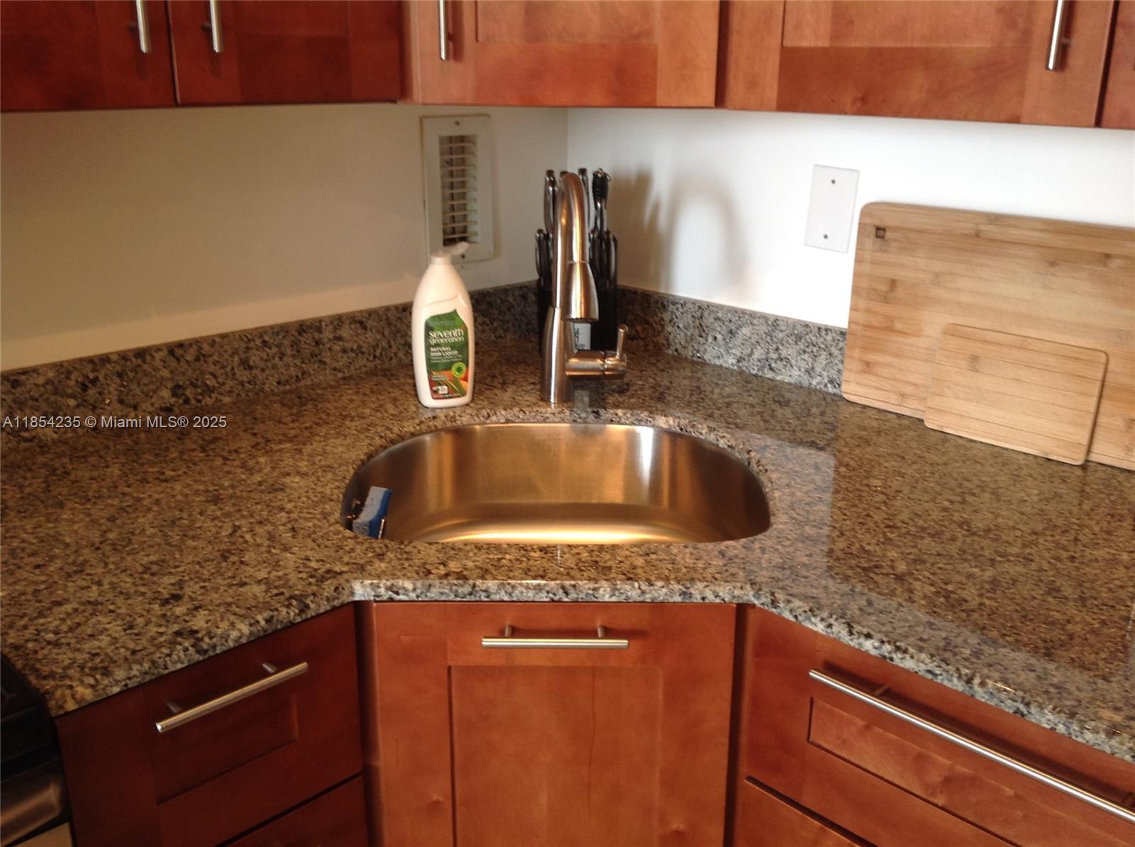 Property photo # 3