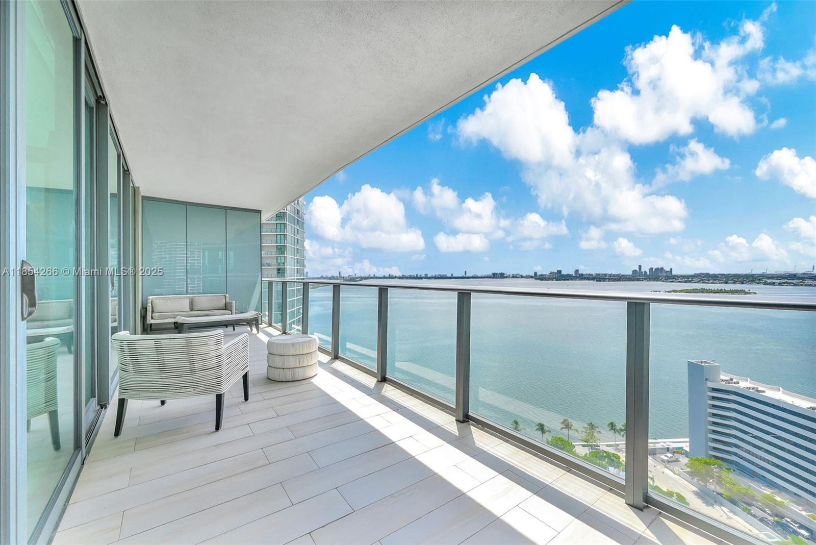 Apartamento en Venta en Miami, FL