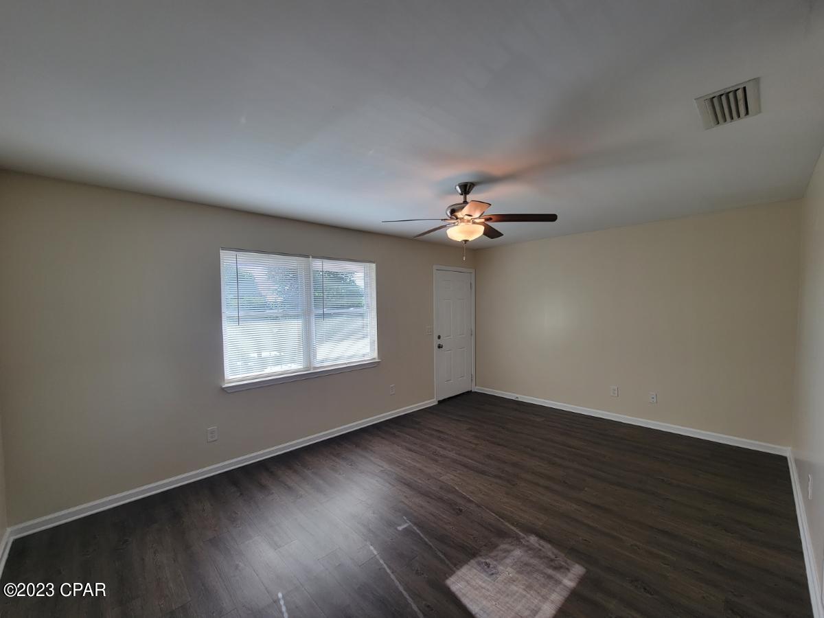 Image 10 For 5820 Hickory Street 7