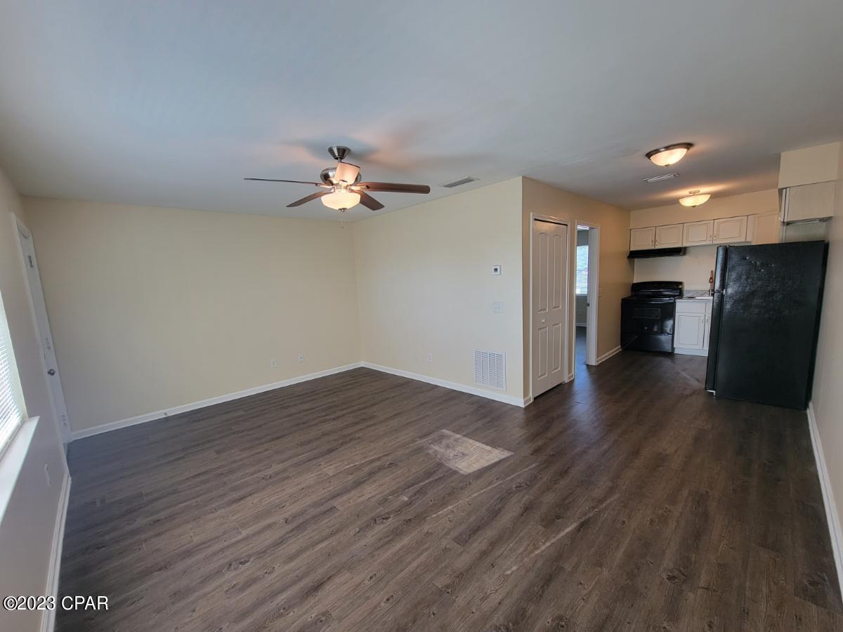 Image 7 For 5820 Hickory Street 7