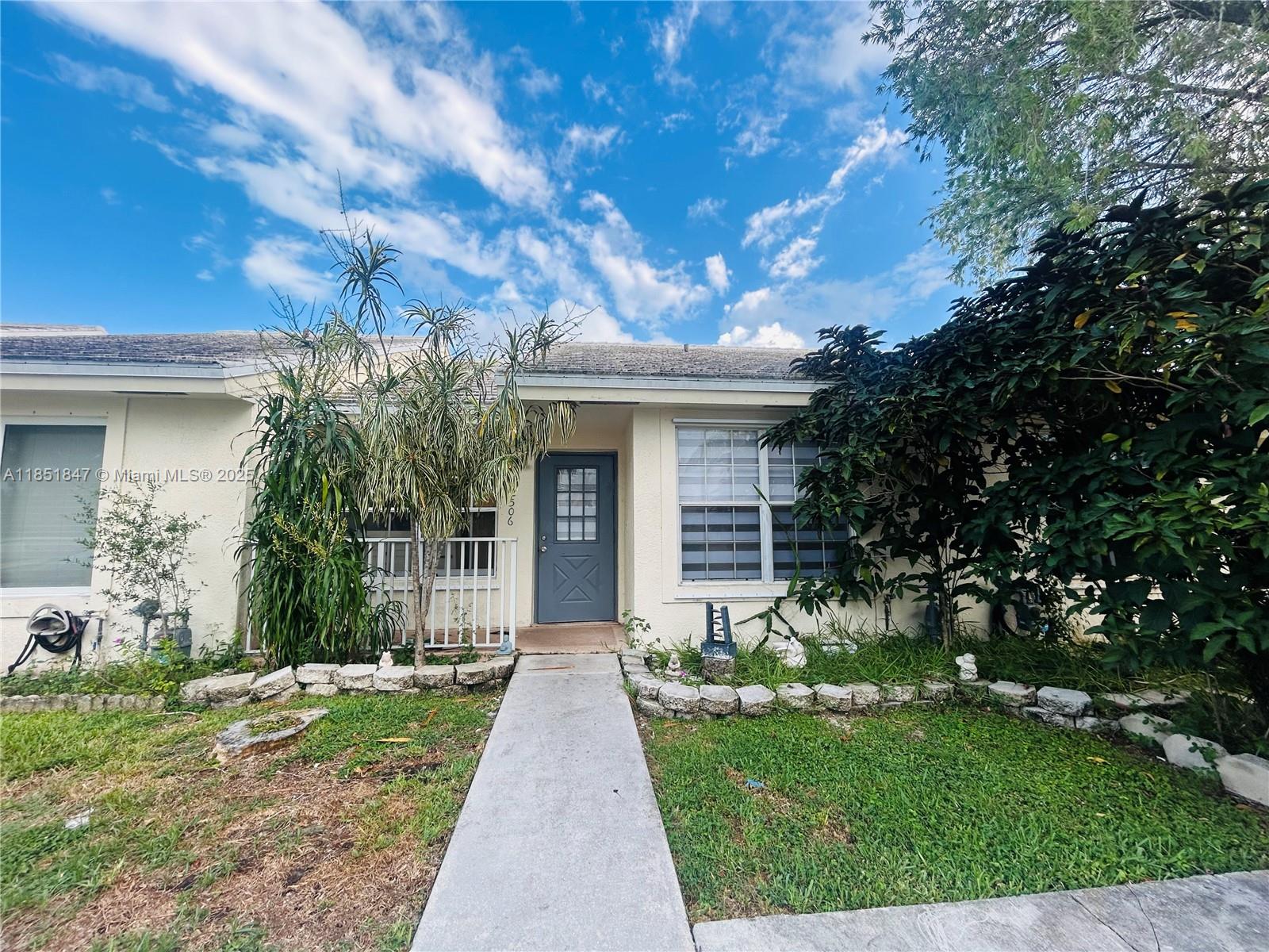 Property photo # 0