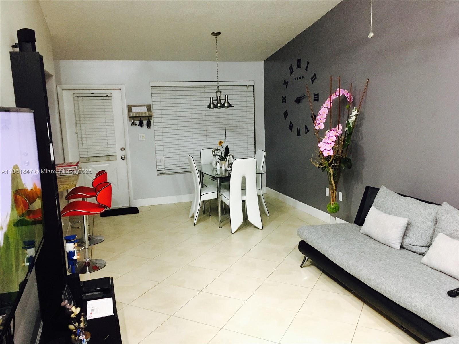 Property photo # 7