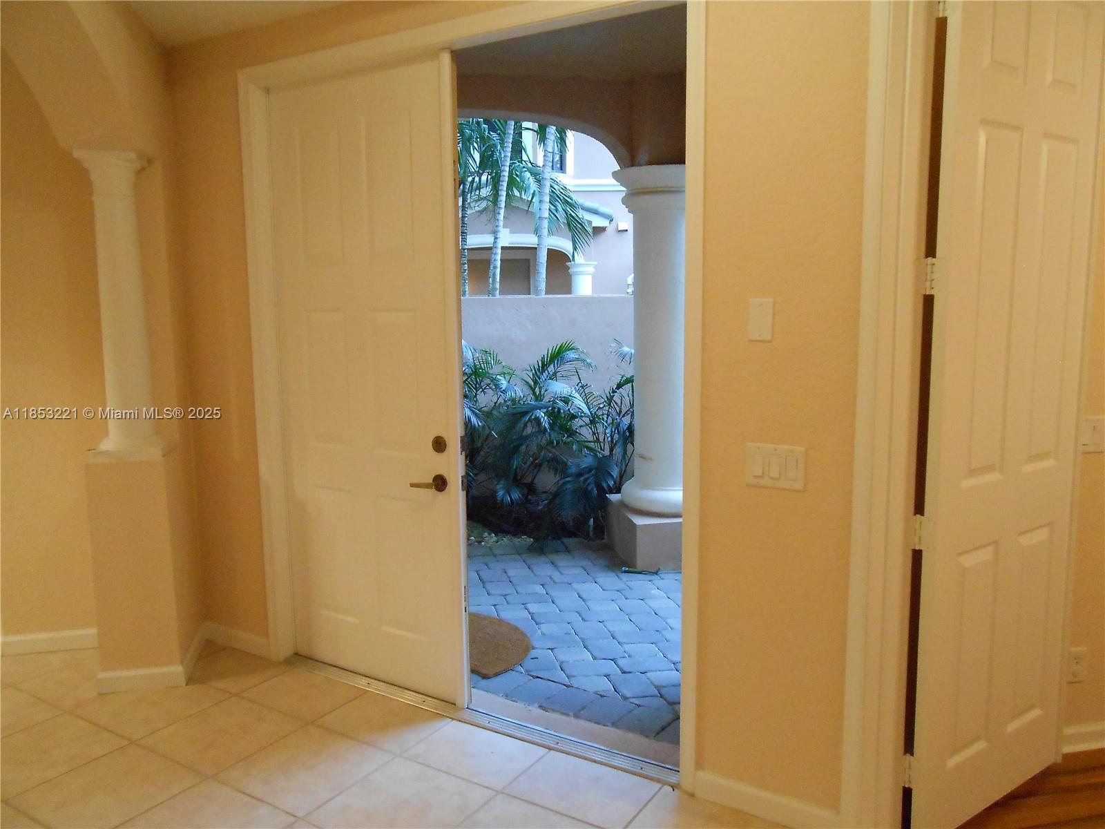 Property photo # 4