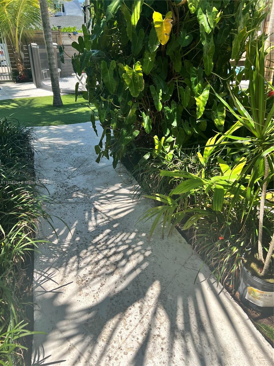 Property photo # 4