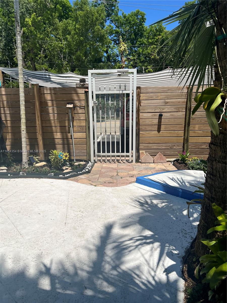 Property photo # 3