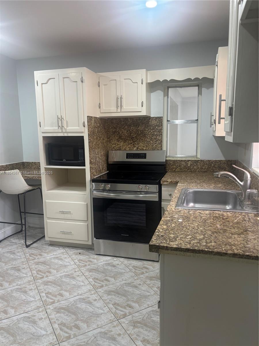 Property photo # 8