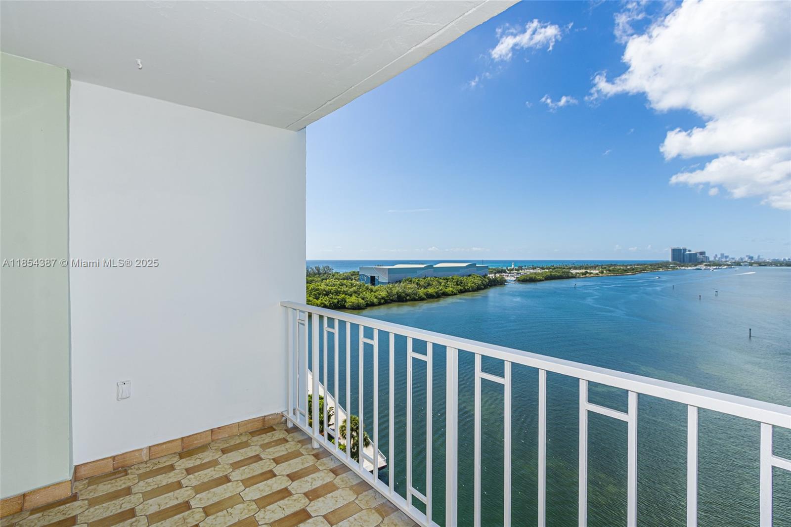 Property photo # 7