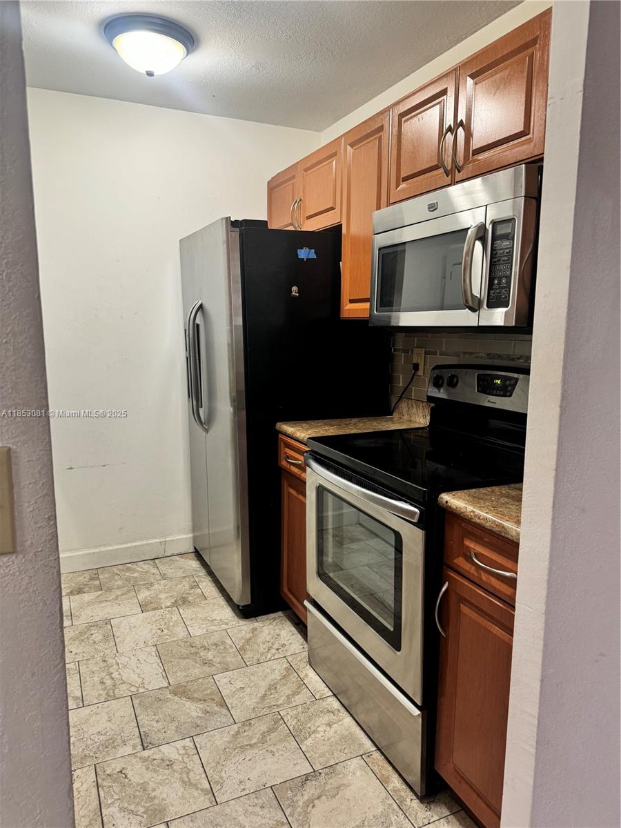 Property photo # 6
