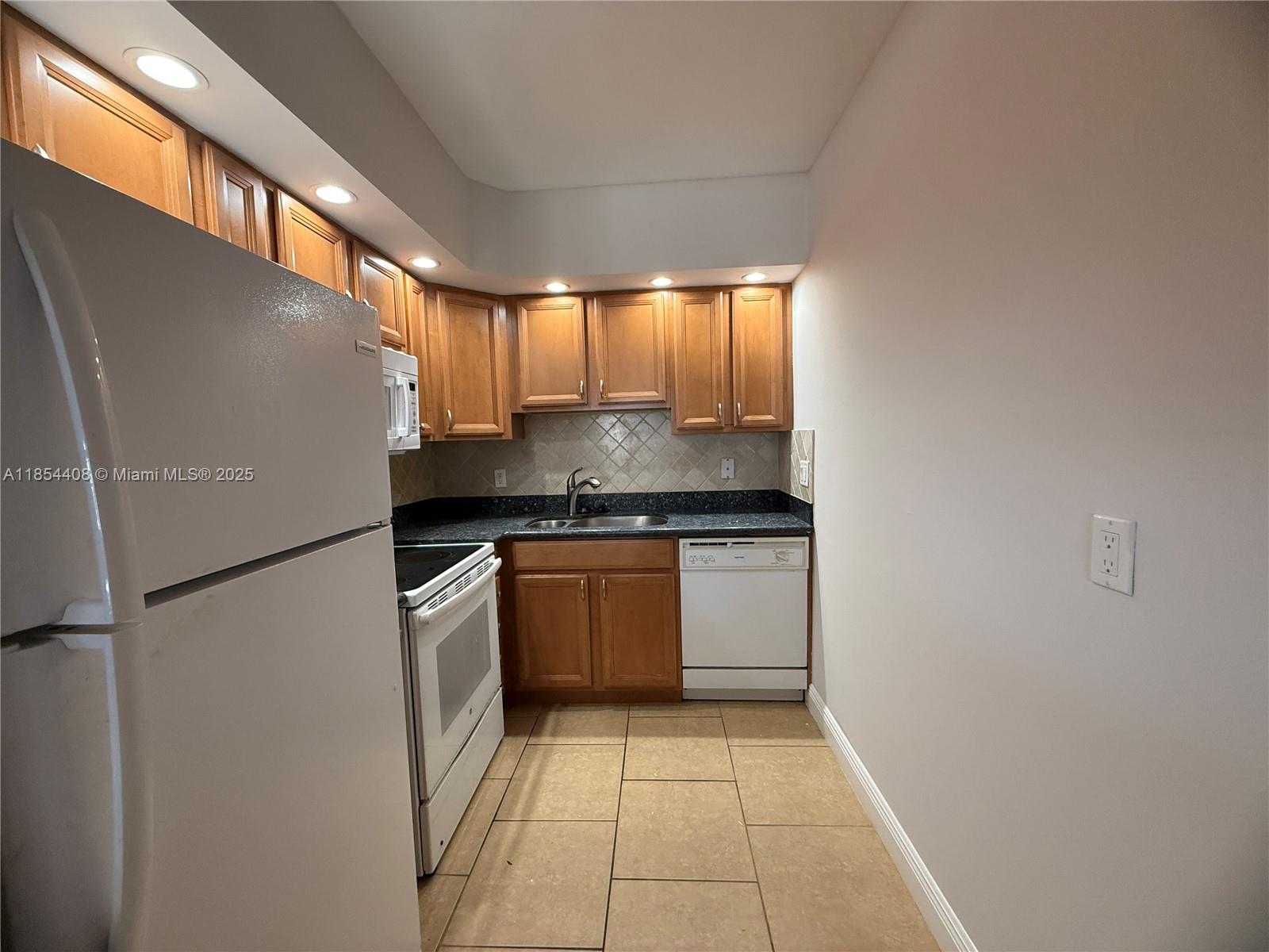 Property photo # 0