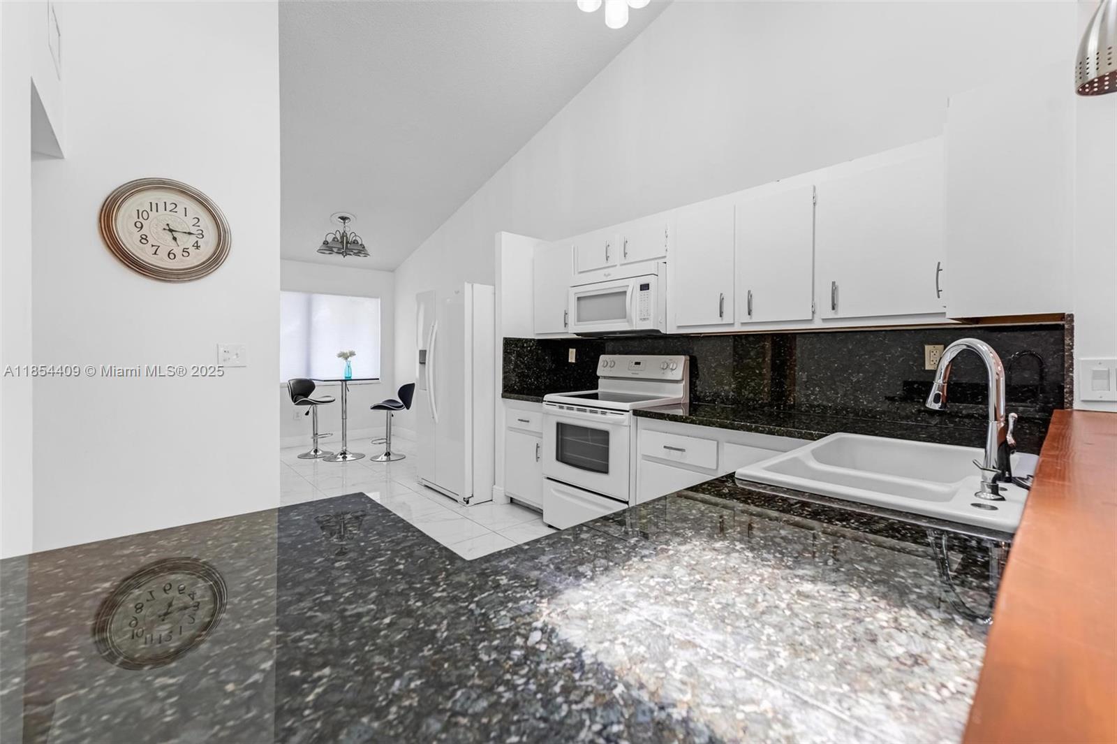 Property photo # 3