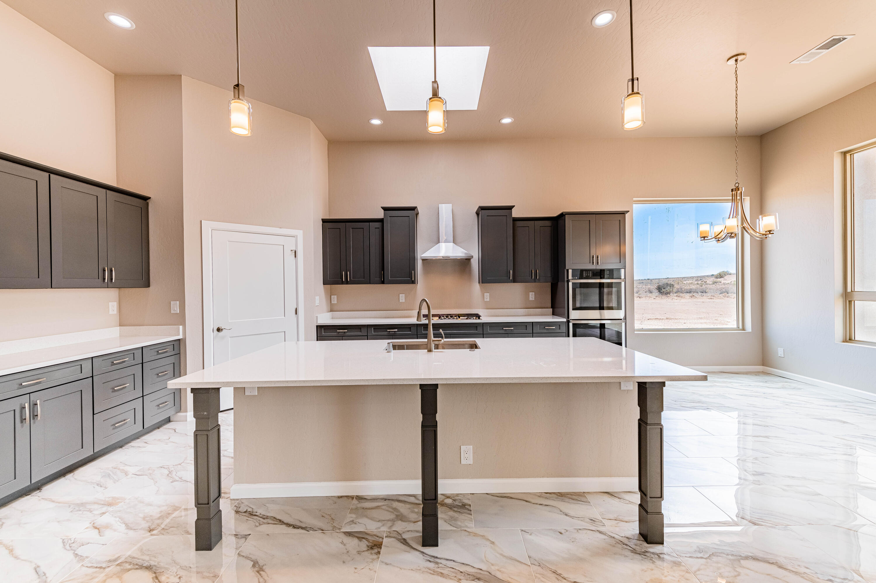 605 Colorado Mountain Road NE 