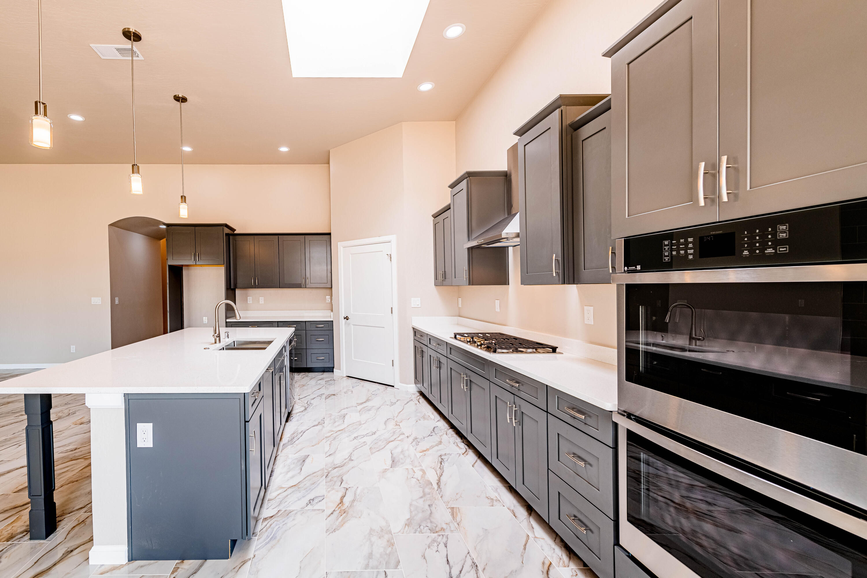 605 Colorado Mountain Road NE 