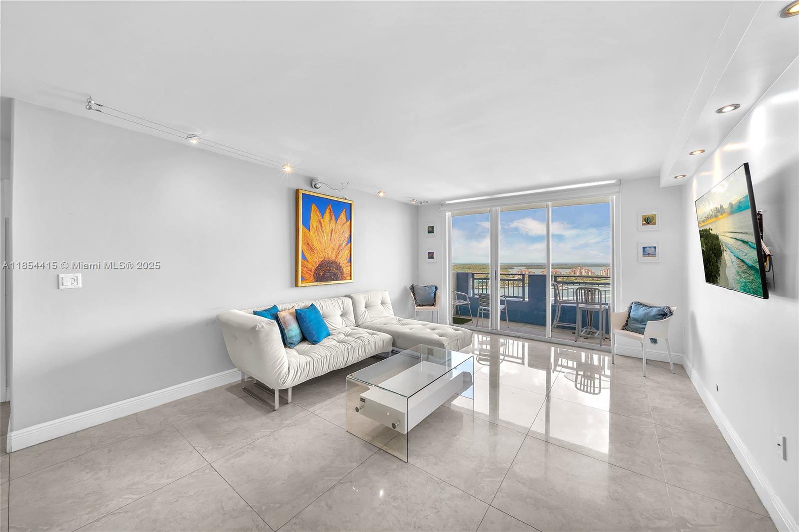 Property photo # 4