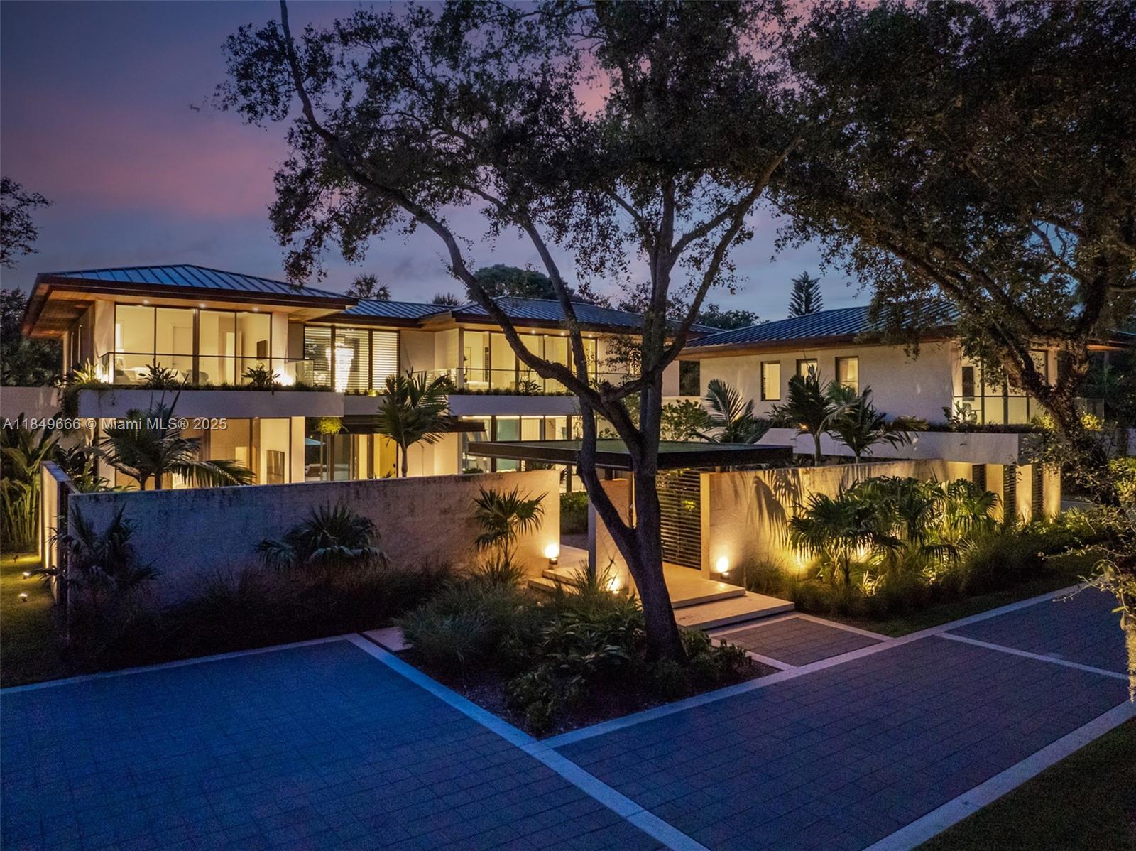 10840 Old Cutler Rd, Coral Gables, Florida 33156