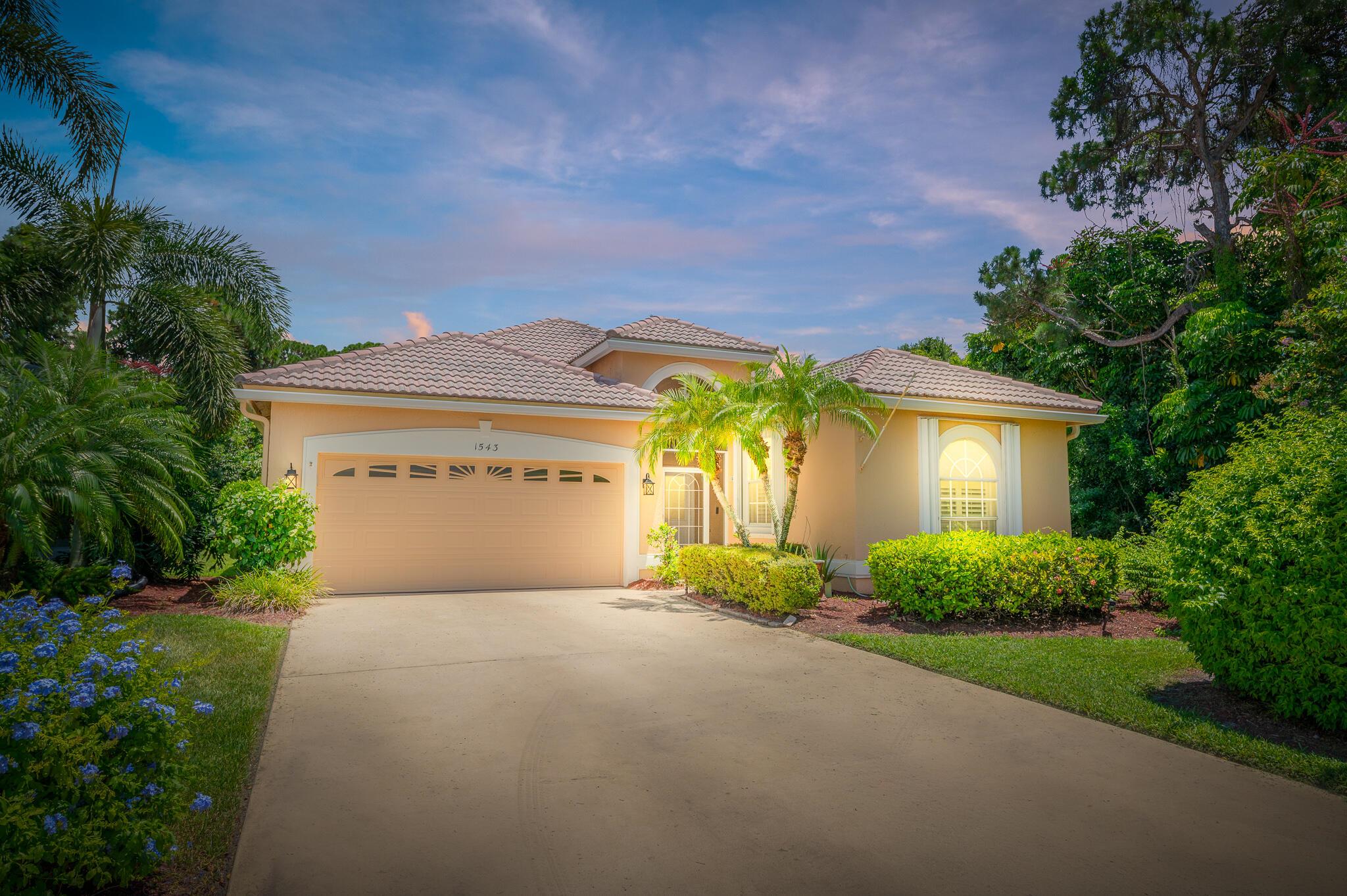 Homes for sale in Port St Lucie, FL | 1543 Se Holyrood Lane, Port St Lucie, FL 34952 | MLS# R11113722