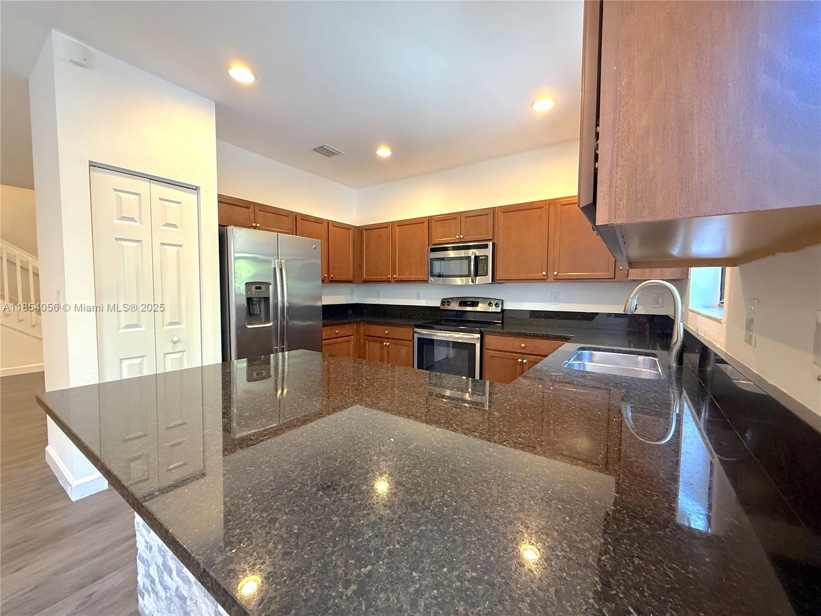 Property photo # 3