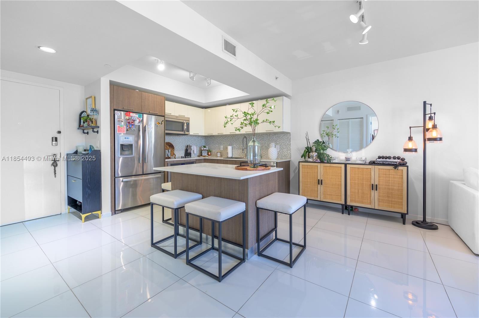 Property photo # 2