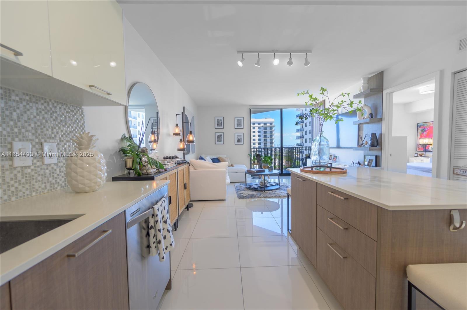 Property photo # 6