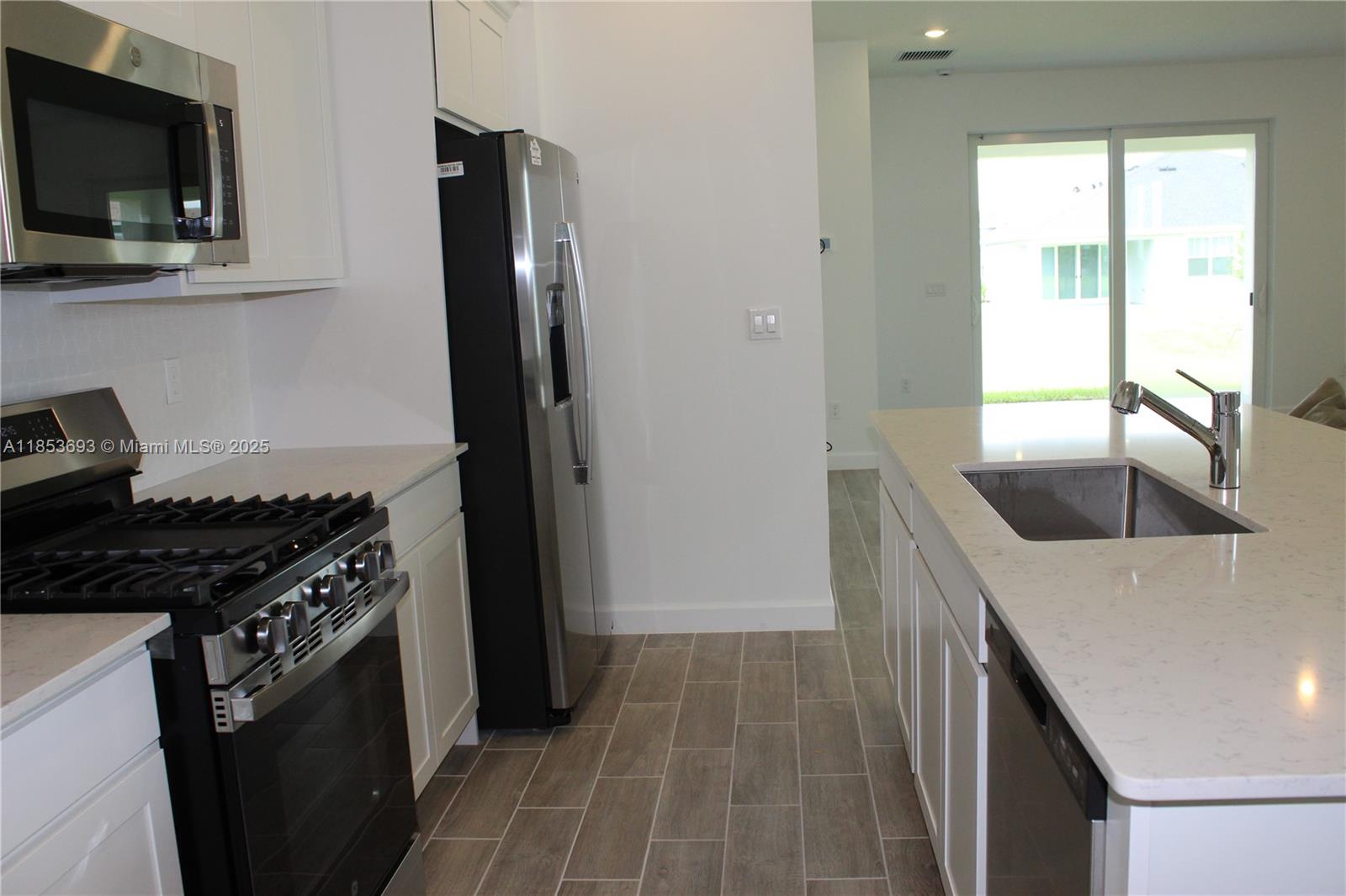 Property photo # 3