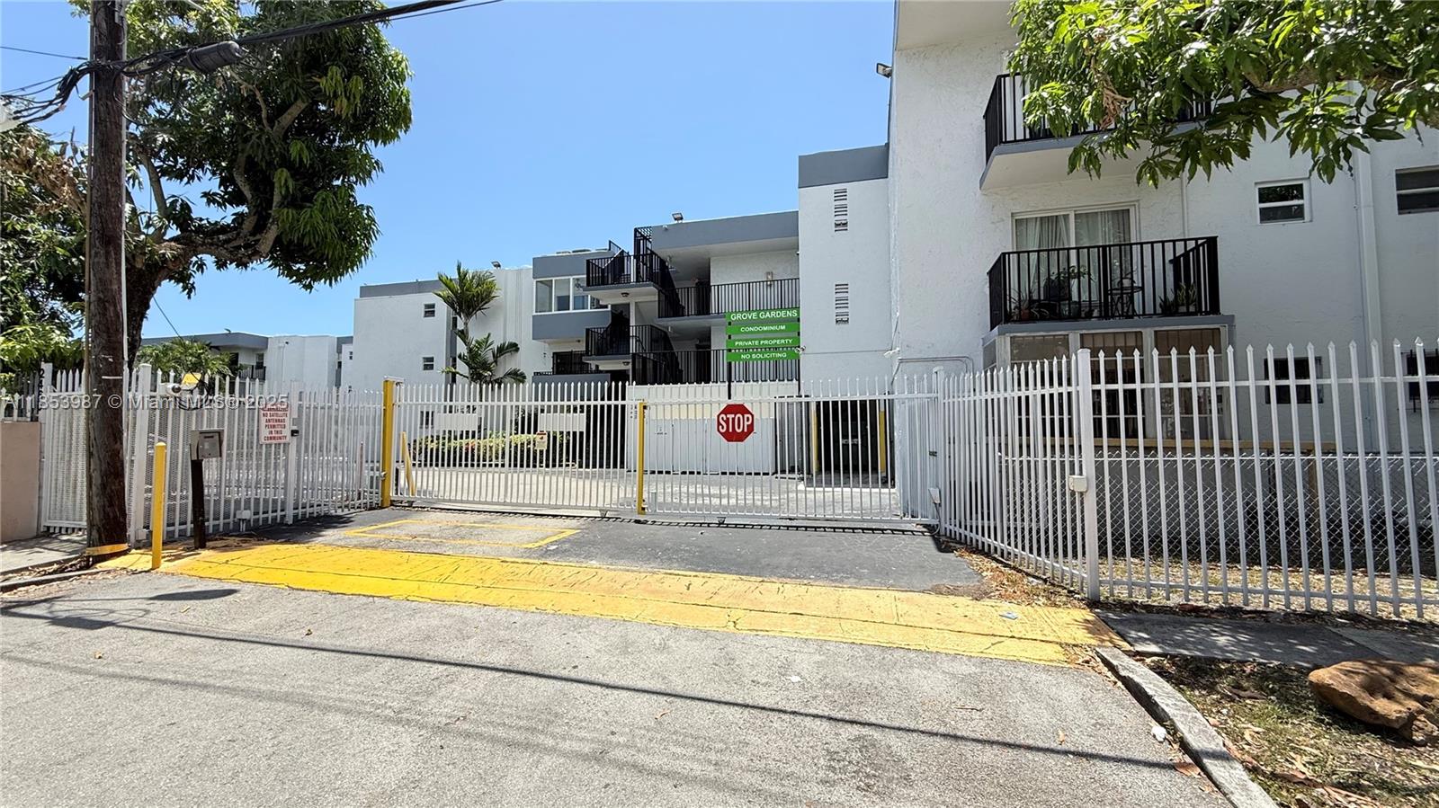 Property photo # 0
