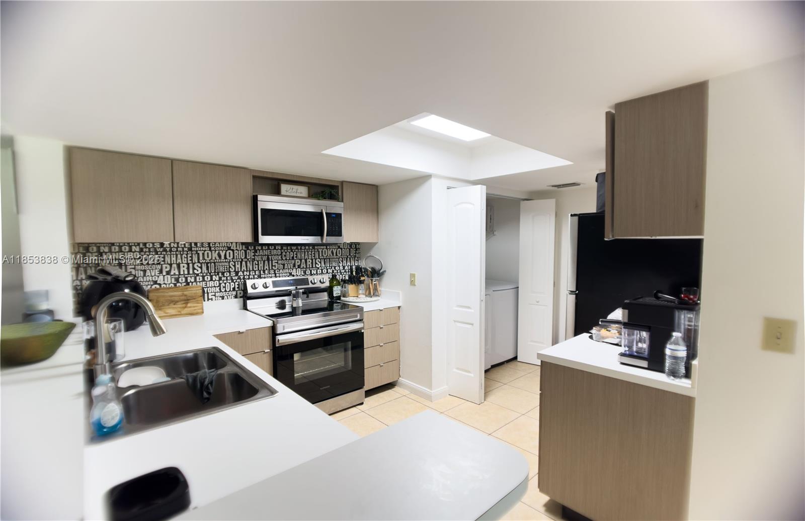 Property photo # 7