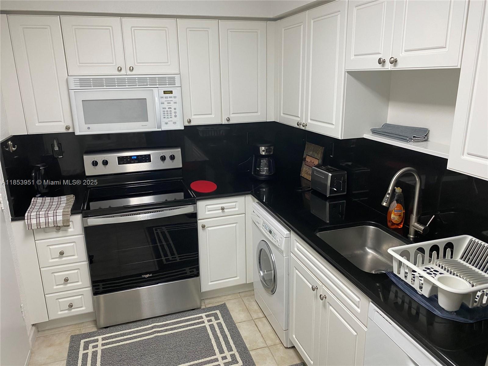 Property photo # 0