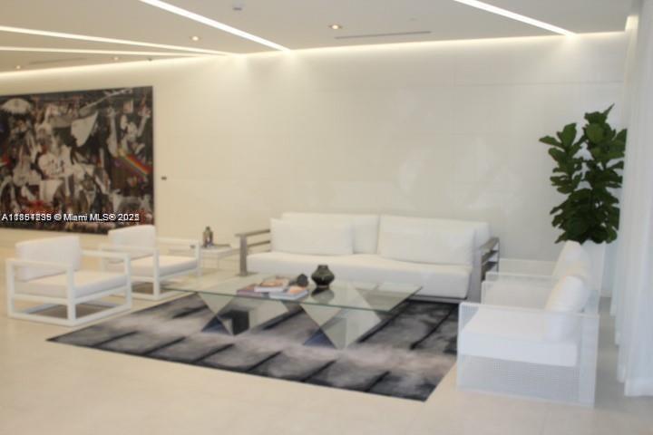 4250 Biscayne Blvd #608, Miami FL 33137