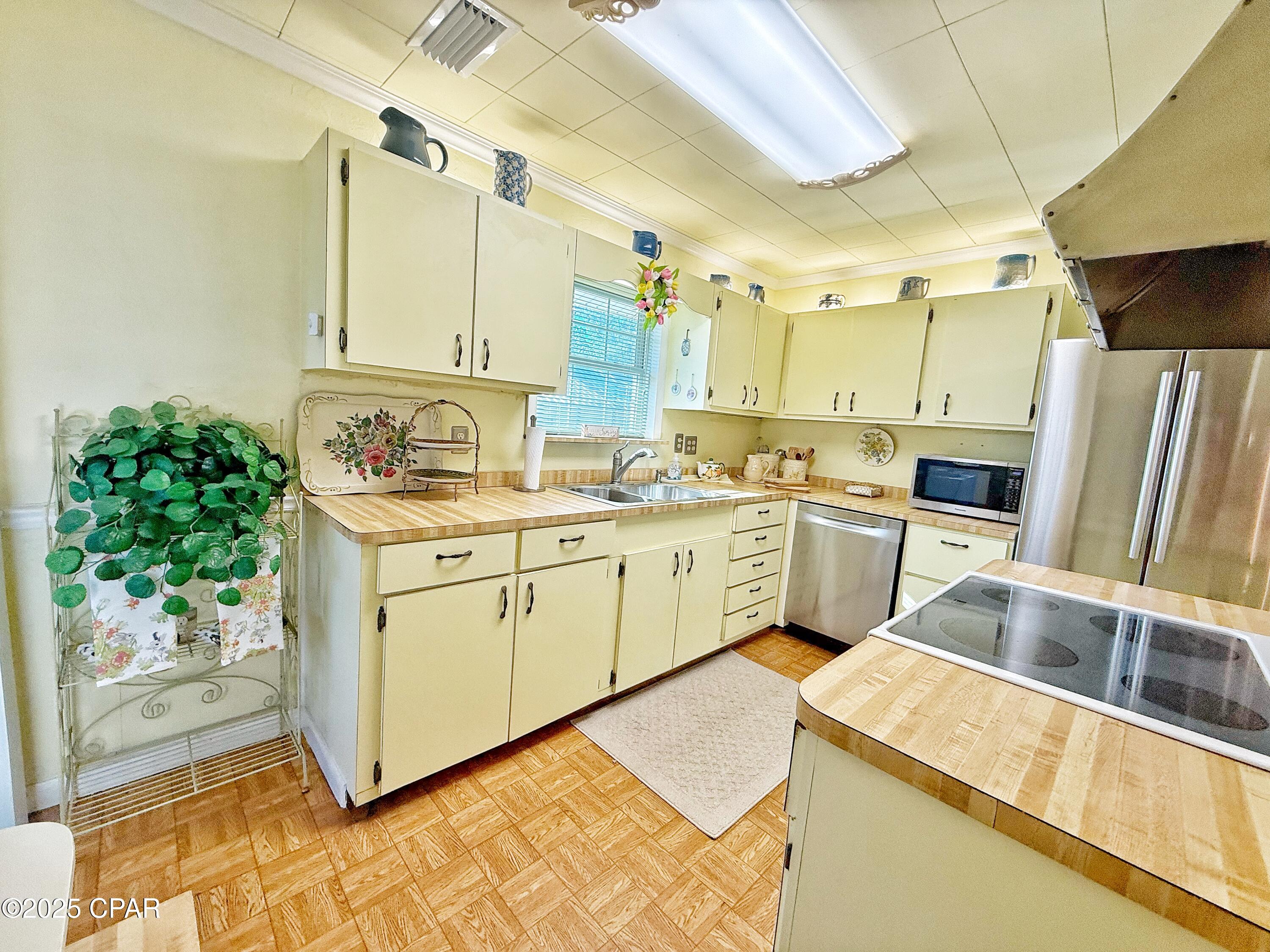 Image 13 For 8004 Church Street