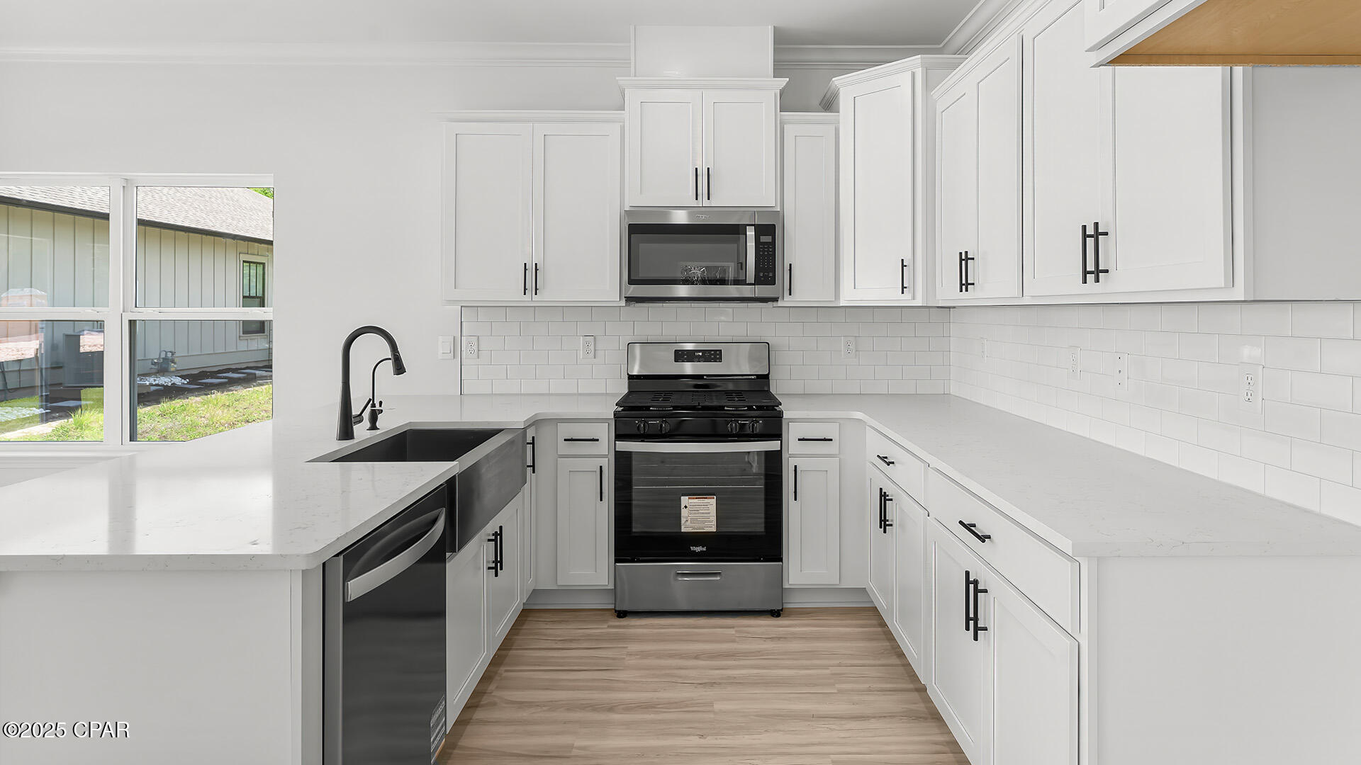 Wmaxlv2ir8rtomsnrv_czzcsmwgja5p5asouv_ml_ey